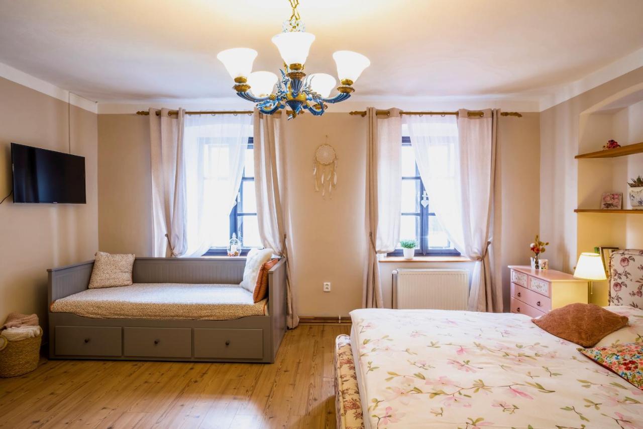 شقة Rustic House V Luzickych Horach Jiřetín pod Jedlovou المظهر الخارجي الصورة
